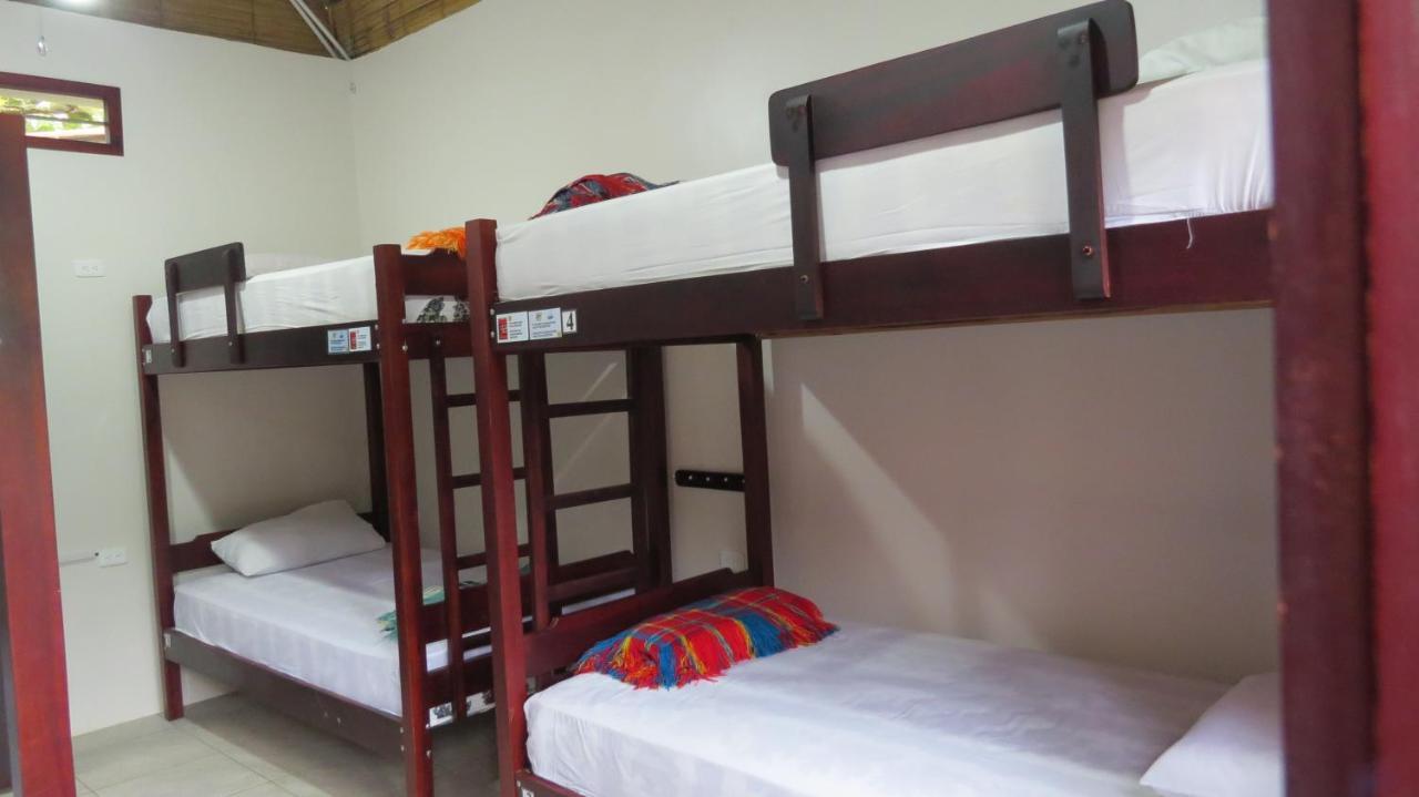 Esperanto Bed & Breakfast Surf Hostel Montañita Εξωτερικό φωτογραφία