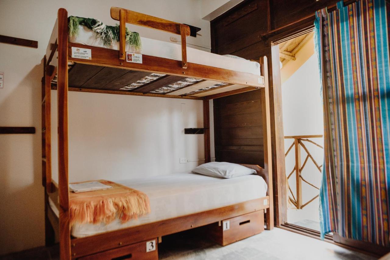 Esperanto Bed & Breakfast Surf Hostel Montañita Εξωτερικό φωτογραφία