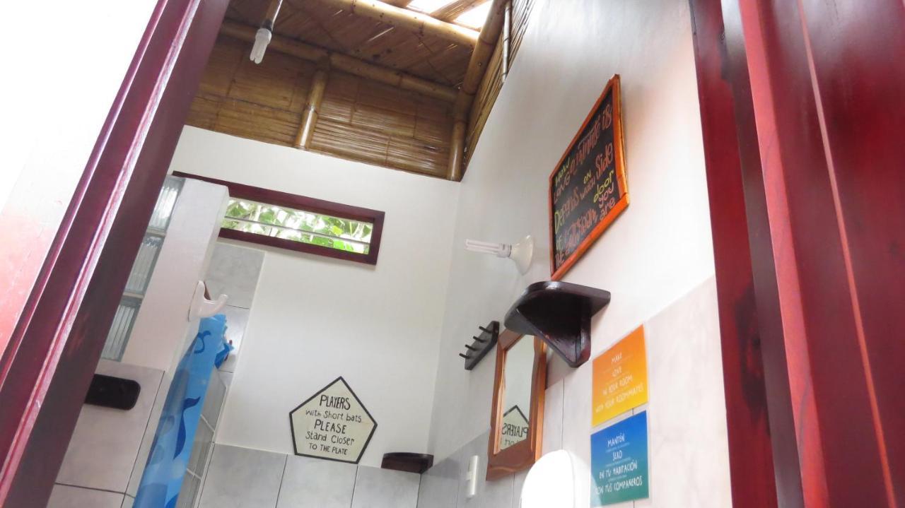 Esperanto Bed & Breakfast Surf Hostel Montañita Εξωτερικό φωτογραφία