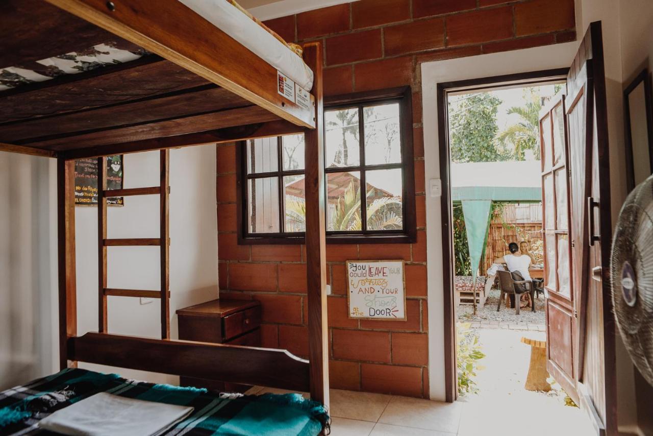 Esperanto Bed & Breakfast Surf Hostel Montañita Εξωτερικό φωτογραφία