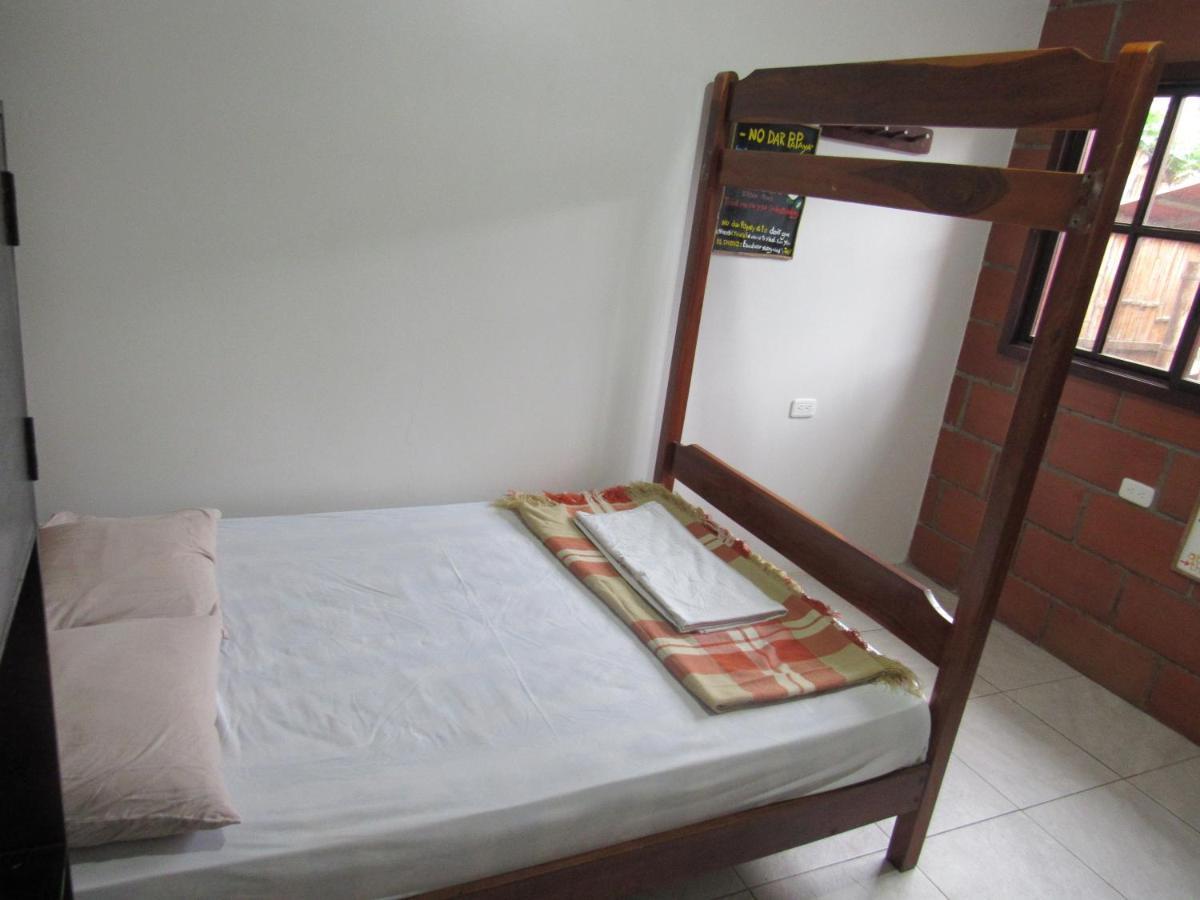 Esperanto Bed & Breakfast Surf Hostel Montañita Εξωτερικό φωτογραφία