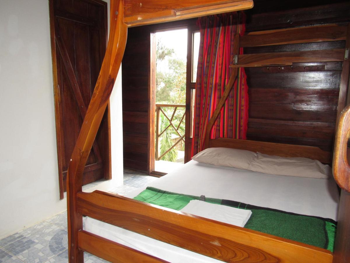 Esperanto Bed & Breakfast Surf Hostel Montañita Εξωτερικό φωτογραφία