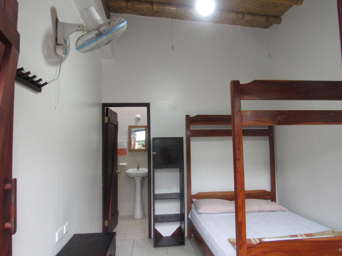 Esperanto Bed & Breakfast Surf Hostel Montañita Εξωτερικό φωτογραφία
